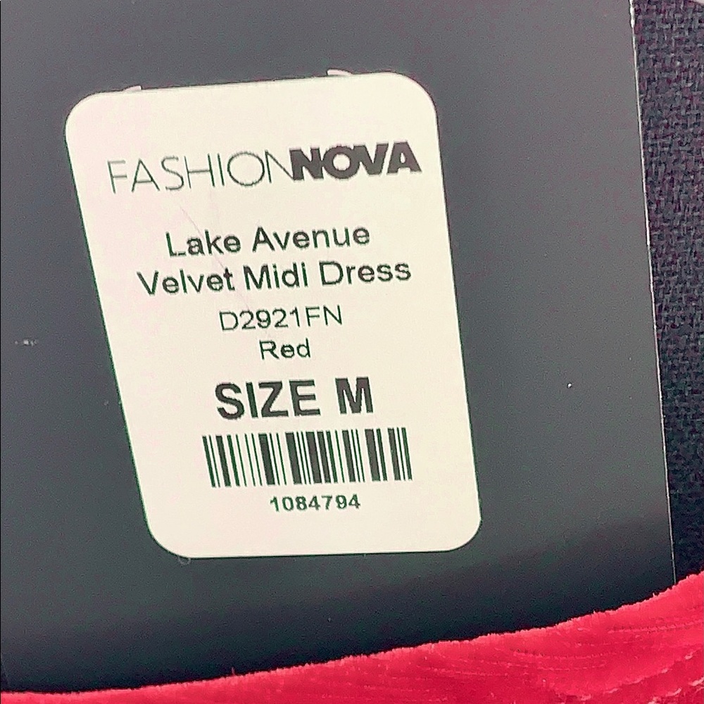 Fashion Nova  Red Velvet Midi Dresses Size M - Picture 6 of 6